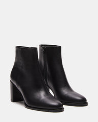 JOZIE BLACK LEATHER - SM REBOOTED