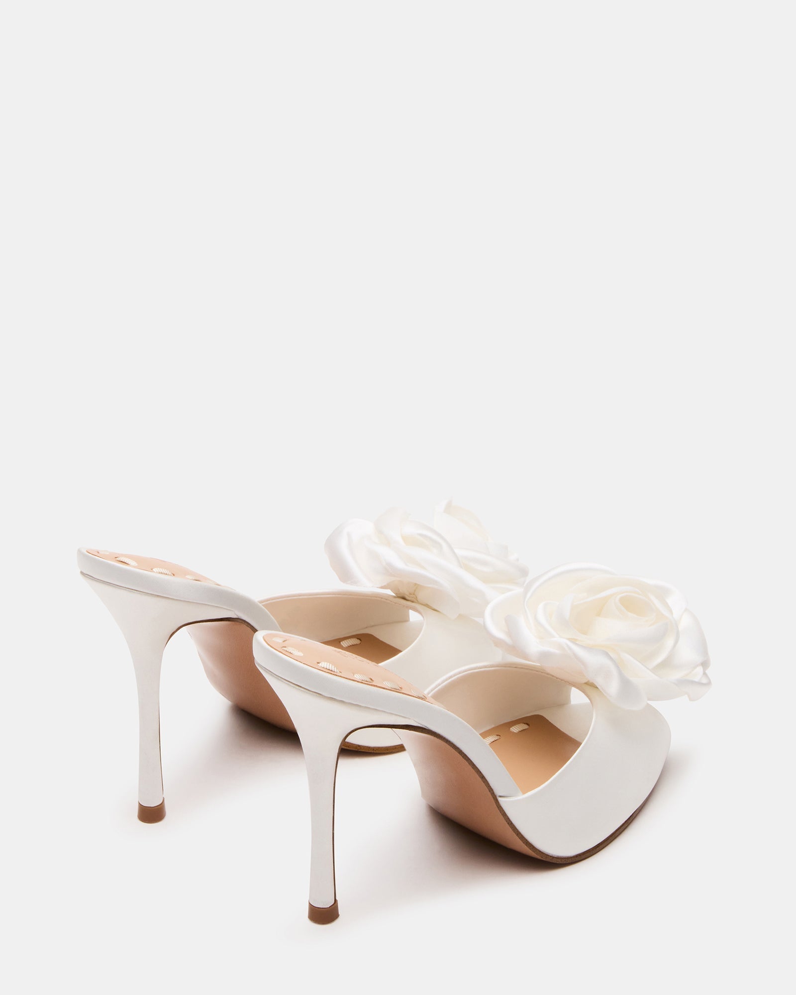 PRIYA FLOWER IVORY SATIN
