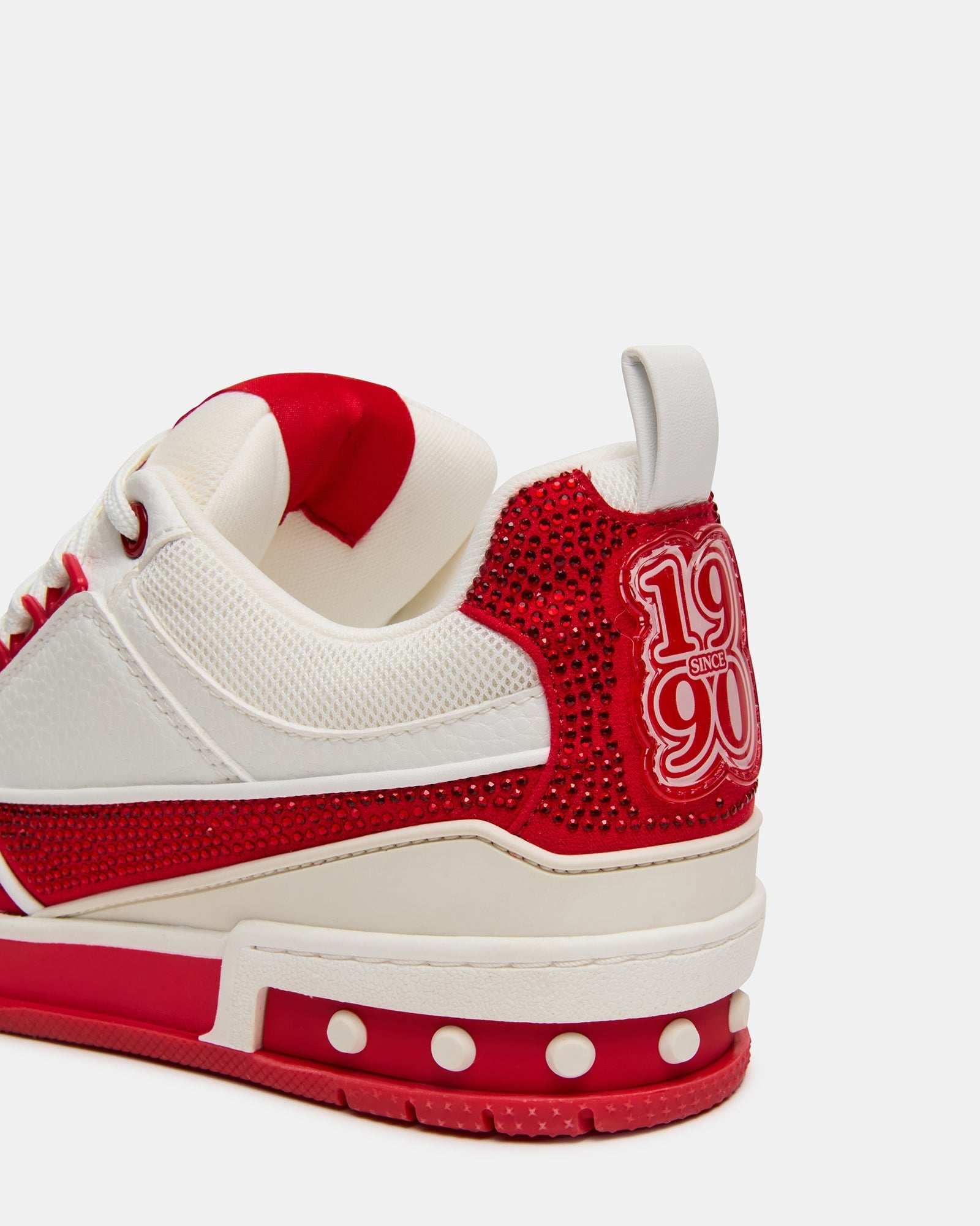 SKATER RED/WHITE RHINESTONES