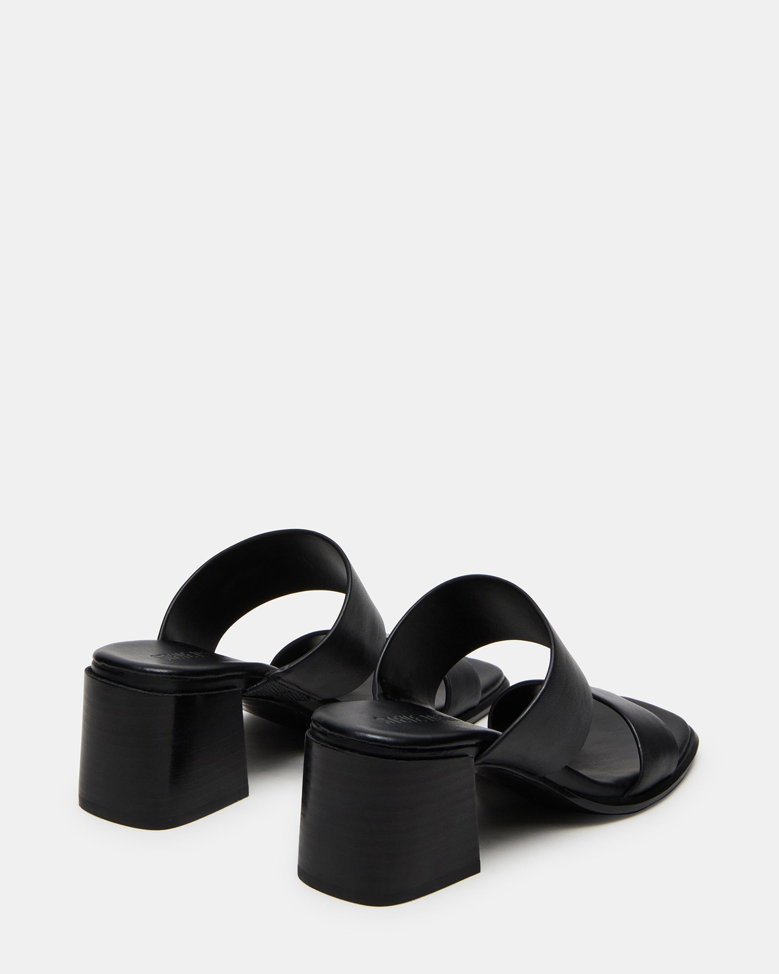 SYCAMORE BLACK LEATHER